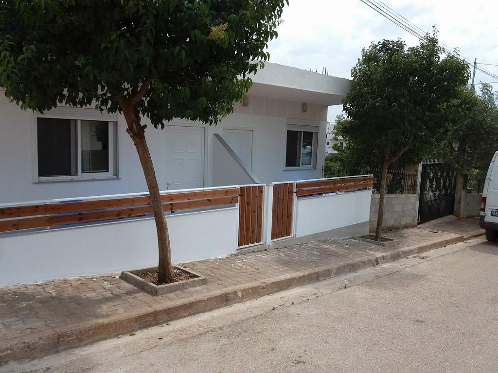 Apartment Bushi Ксамил Екстериор снимка